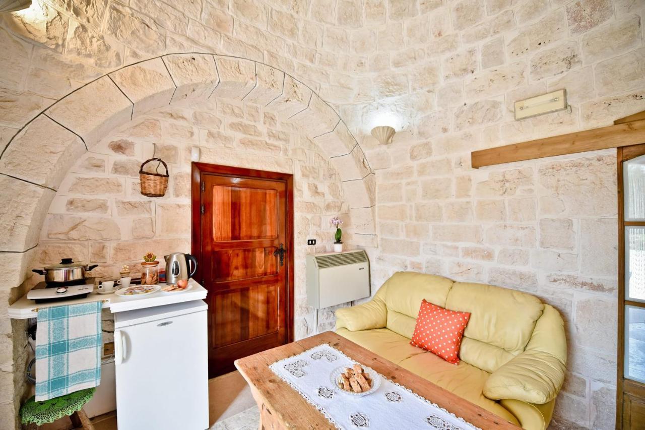 Villa I Cinque Trulli With Swimming Pool à Martina Franca Extérieur photo