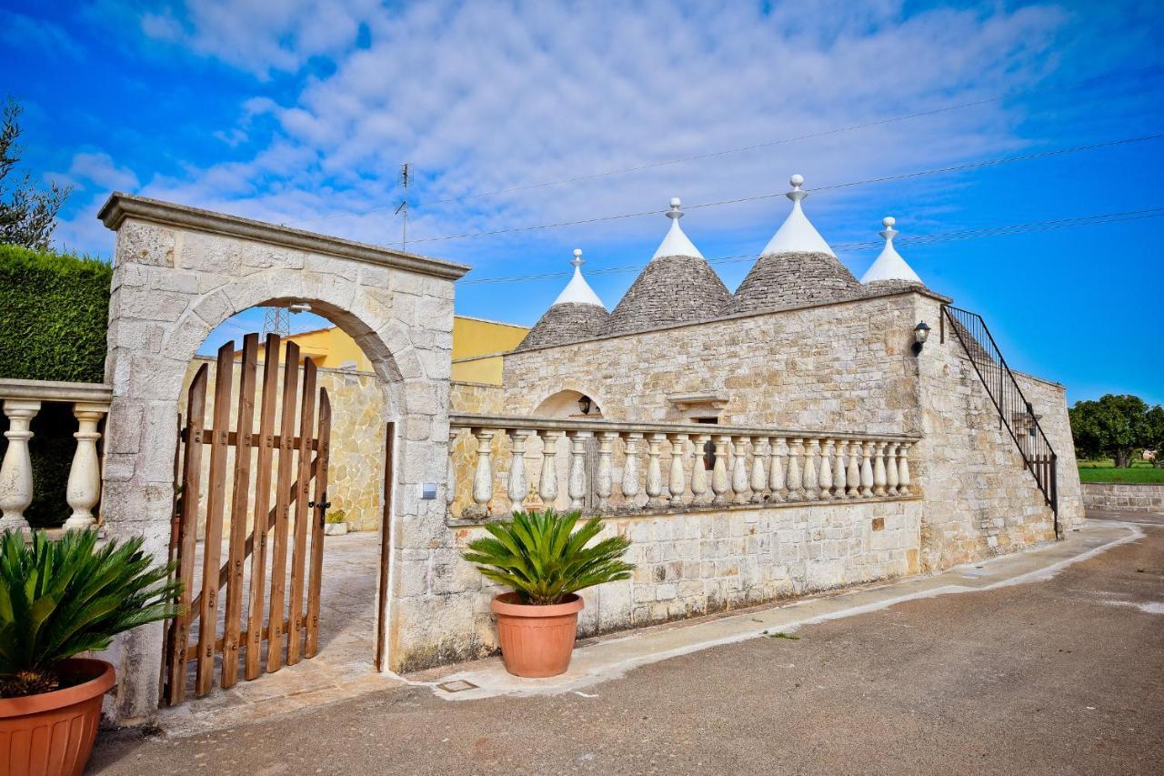 Villa I Cinque Trulli With Swimming Pool à Martina Franca Extérieur photo